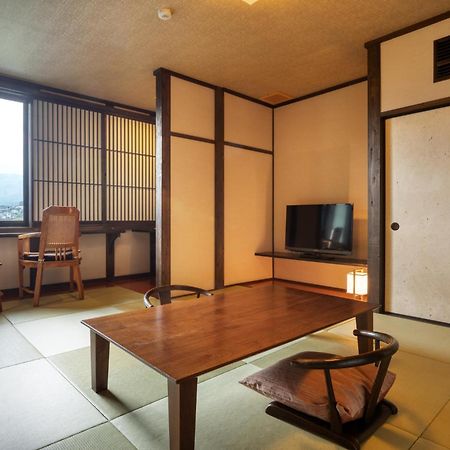 Yufuin Onsen Toshoan Hotel Buitenkant foto